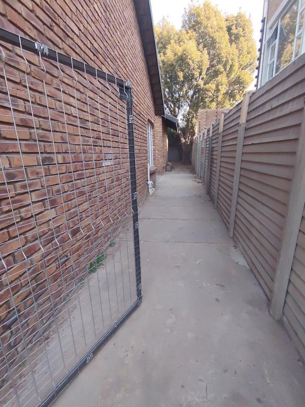 3 Bedroom Property for Sale in Vaalpark Free State